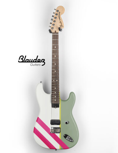 Tom Delonge 2023 partcaster ES333 design pink stripes